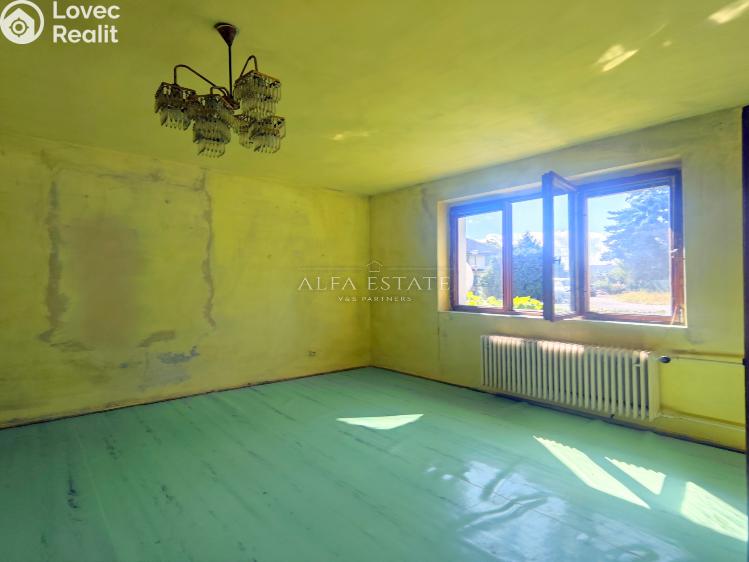 Продажа семейного дома Valeč, Jabloňová č. 29