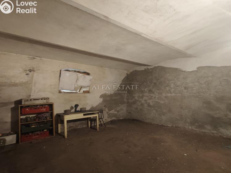 Продажа семейного дома Valeč, Jabloňová č. 43