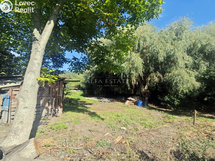 Продажа семейного дома Valeč, Jabloňová č. 46