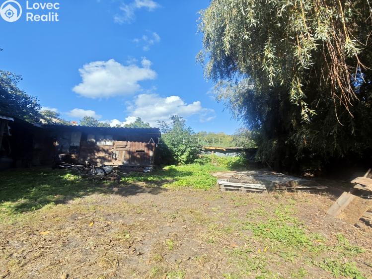 Продажа семейного дома Valeč, Jabloňová č. 47