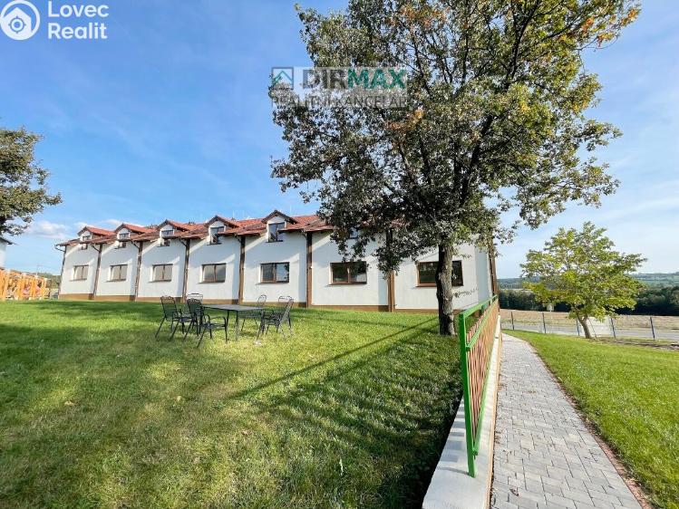 Prodej rodinného domu Spálené Poříčí, Zámecká 602 č. 2