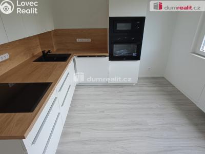 Pronájem bytu 2+1 Benešov nad Ploučnicí, Sídliště č. 2