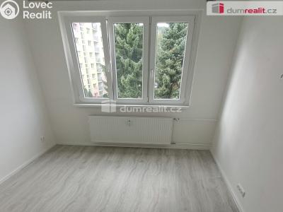 Pronájem bytu 2+1 Benešov nad Ploučnicí, Sídliště č. 5