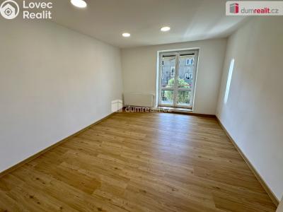 Pronájem bytu 2+1 Zlín, Kamenná č. 4