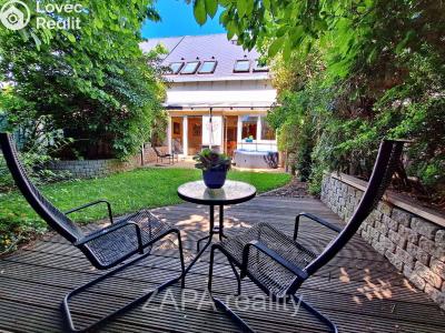 Продаж сімейного будинку Praha, Pod Nouzovem č. 2