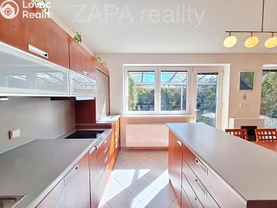 Продаж сімейного будинку Praha, Pod Nouzovem č. 6