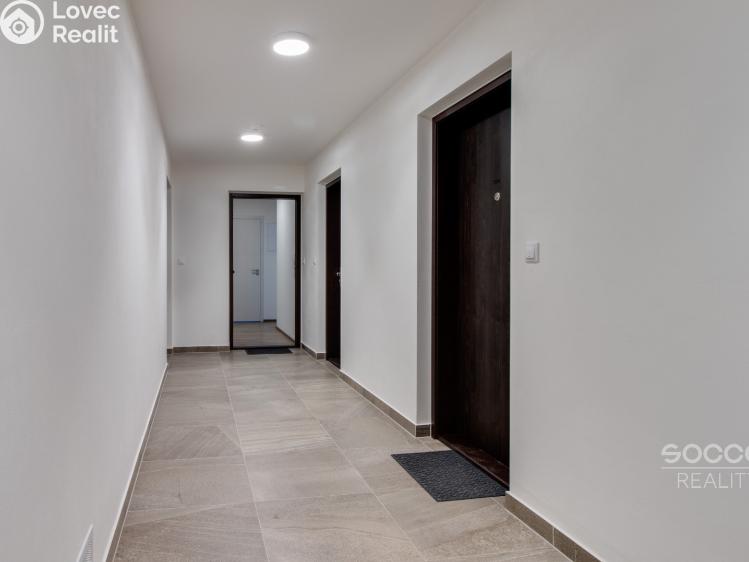 Pronájem bytu 1+KK Praha, Šternovská č. 12