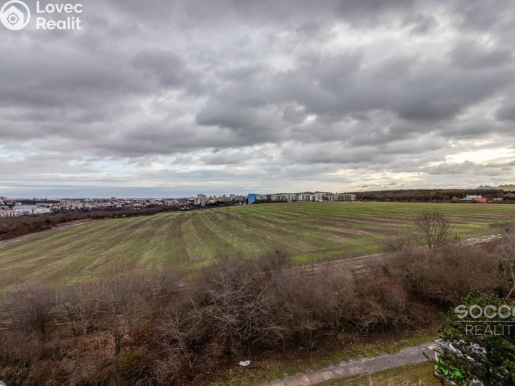 Pronájem bytu 1+KK Praha, Šternovská č. 10