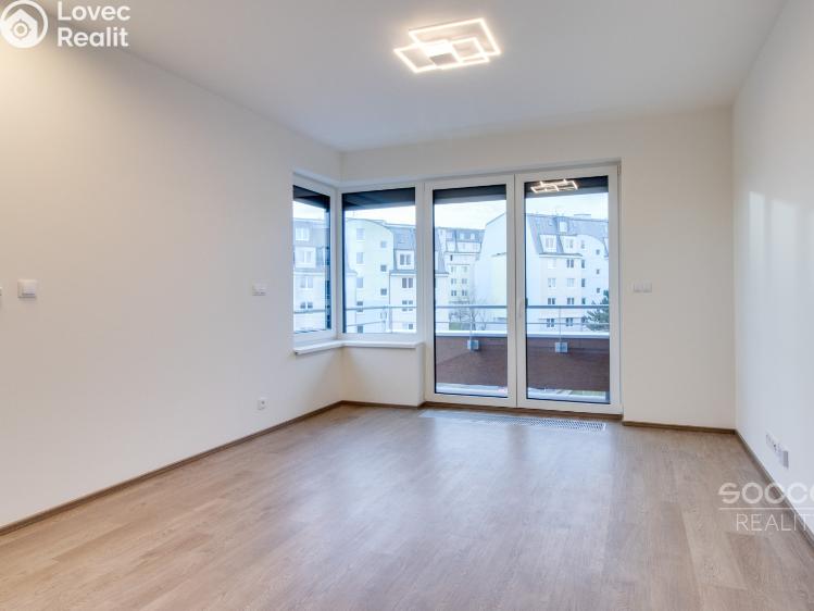 Pronájem bytu 1+KK Praha, Šternovská č. 2