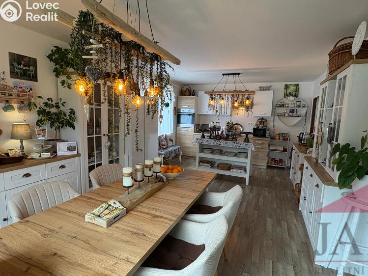 Продаж сімейного будинку Rejštejn č. 3