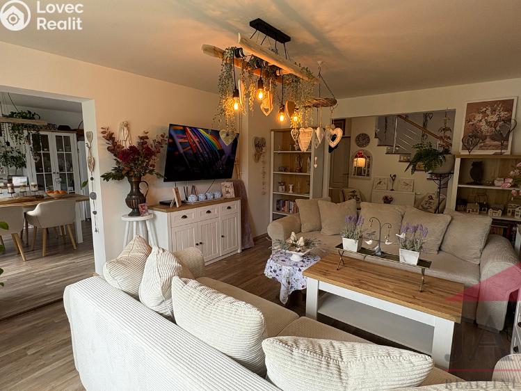 Продаж сімейного будинку Rejštejn č. 14