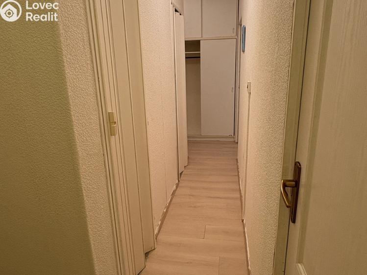Prodej bytu 3+1 Praha, Borovanského 2219/9 č. 9