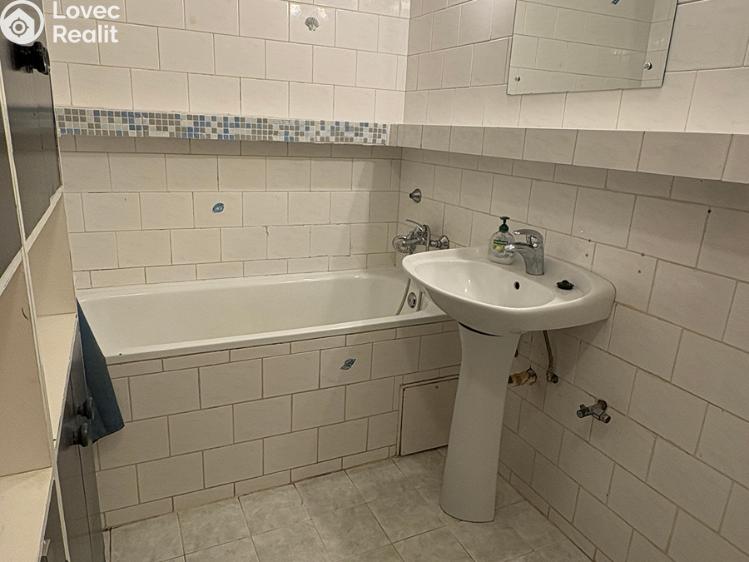 Prodej bytu 3+1 Praha, Borovanského 2219/9 č. 10