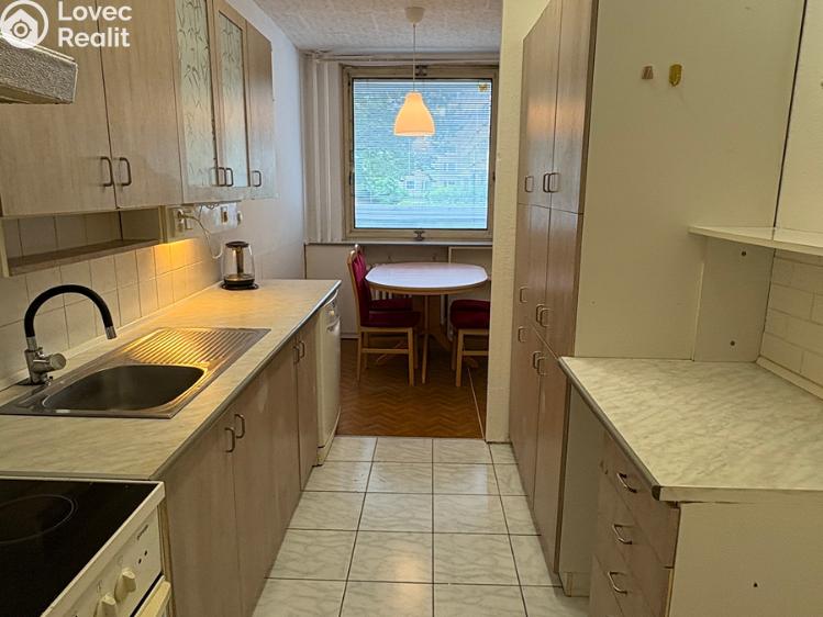 Prodej bytu 3+1 Praha, Borovanského 2219/9 č. 13
