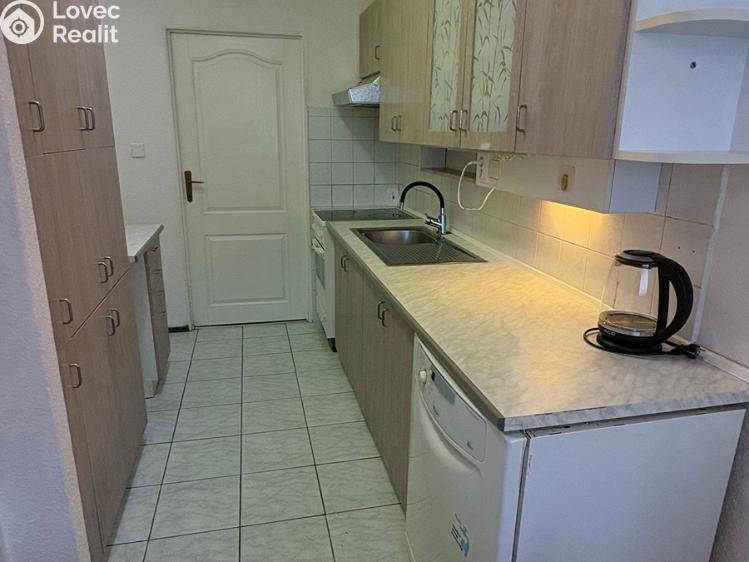 Prodej bytu 3+1 Praha, Borovanského 2219/9 č. 14