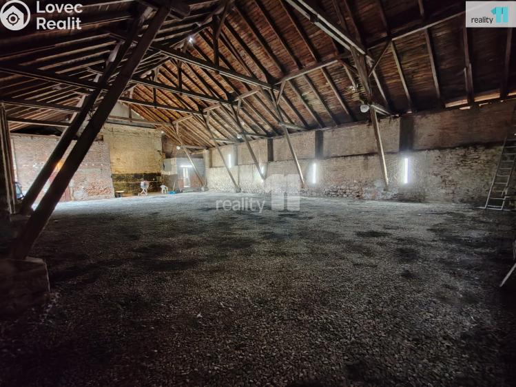Pronájem skladového prostoru Nové Dvory, Masarykovo nám. č. 4