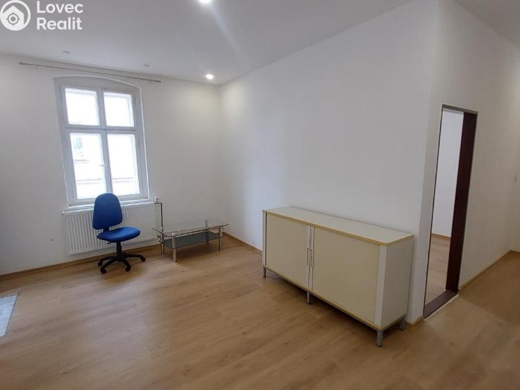 Pronájem bytu 3+1 Stříbro, Bezručova č. 7