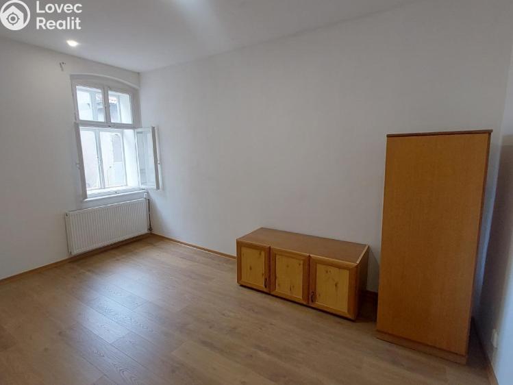 Pronájem bytu 3+1 Stříbro, Bezručova č. 12