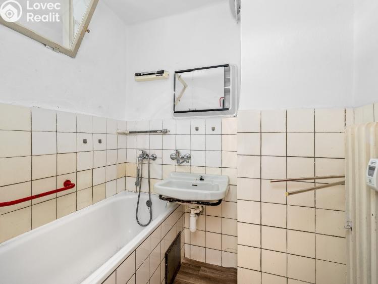 Prodej bytu 2+1 České Budějovice, Pražská tř. 841/44 č. 10