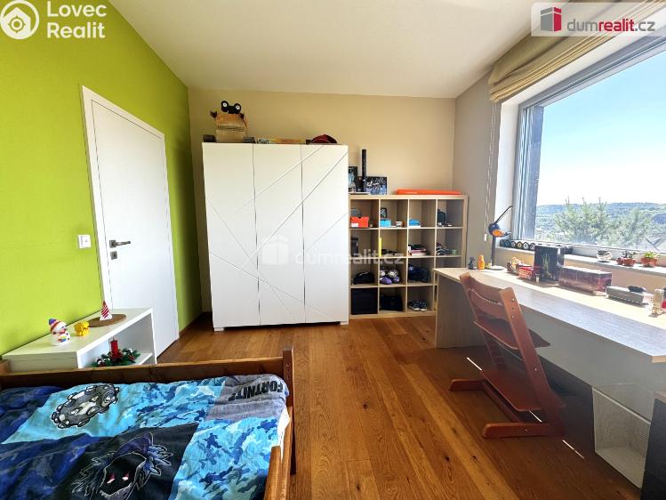 Pronájem rodinného domu Králův Dvůr, Nad Máchovnou č. 14
