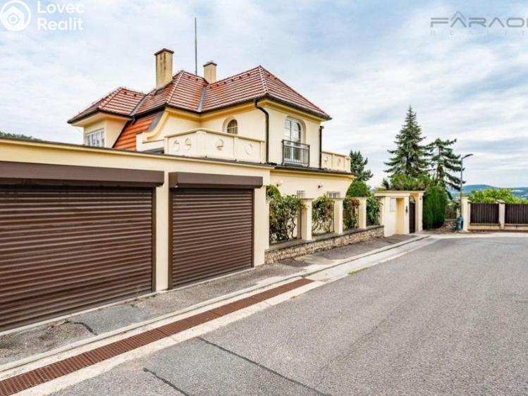 Pronájem vily Černošice č. 13