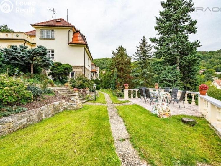 Pronájem vily Černošice č. 14