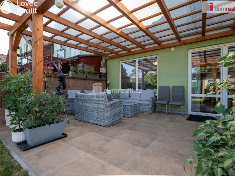 Prodej rodinného domu Veltrusy, Lomená č. 1