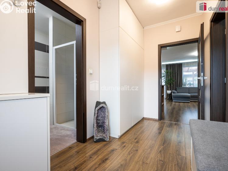 Prodej rodinného domu Veltrusy, Lomená č. 8