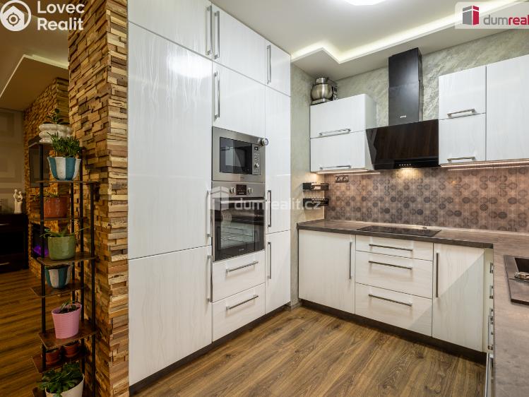 Prodej rodinného domu Veltrusy, Lomená č. 15