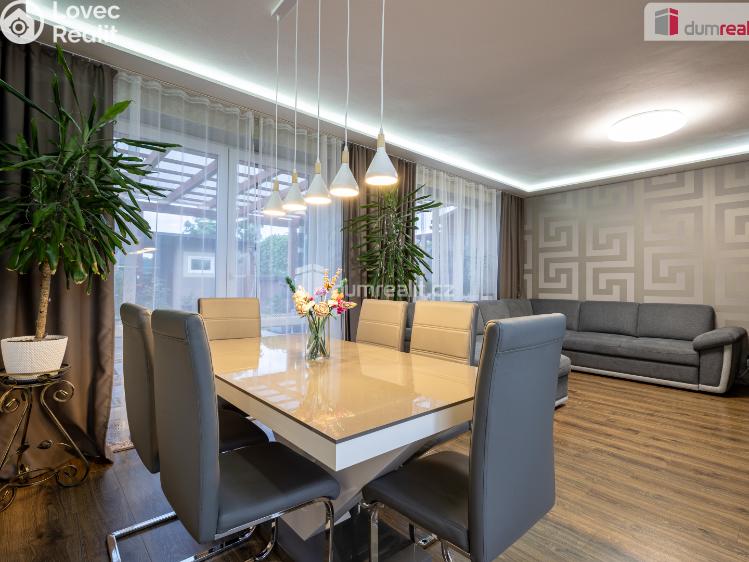 Prodej rodinného domu Veltrusy, Lomená č. 17