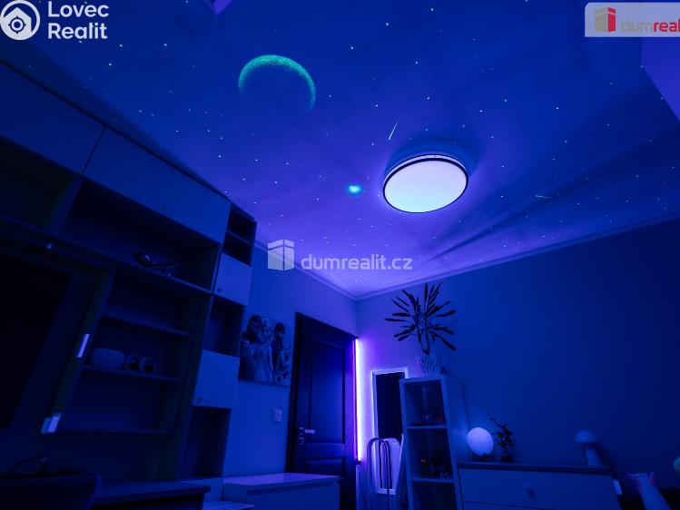 Prodej rodinného domu Veltrusy, Lomená č. 21