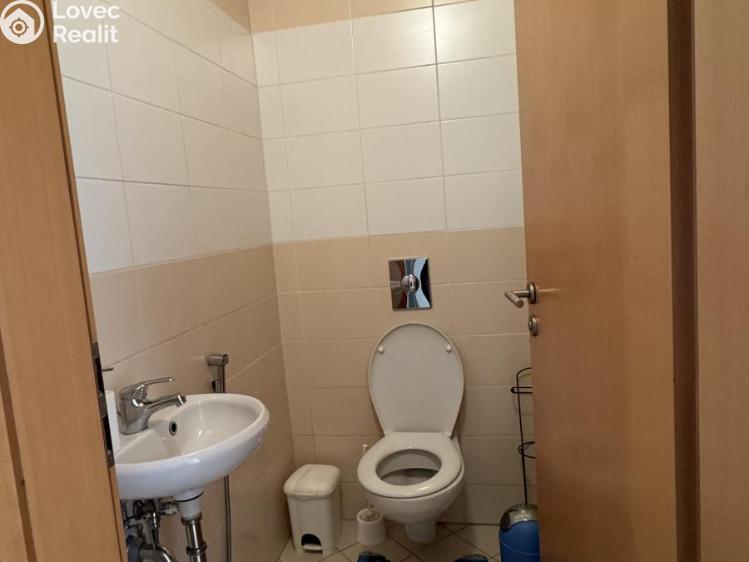 Pronájem bytu 3+KK Praha, Naardenská č. 5