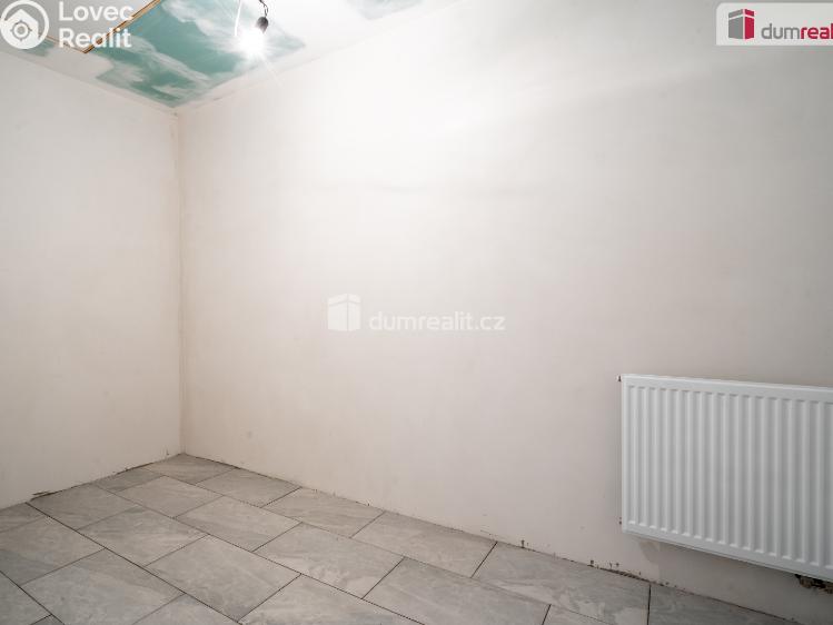 Prodej rodinného domu Vědomice, Vetelská č. 48