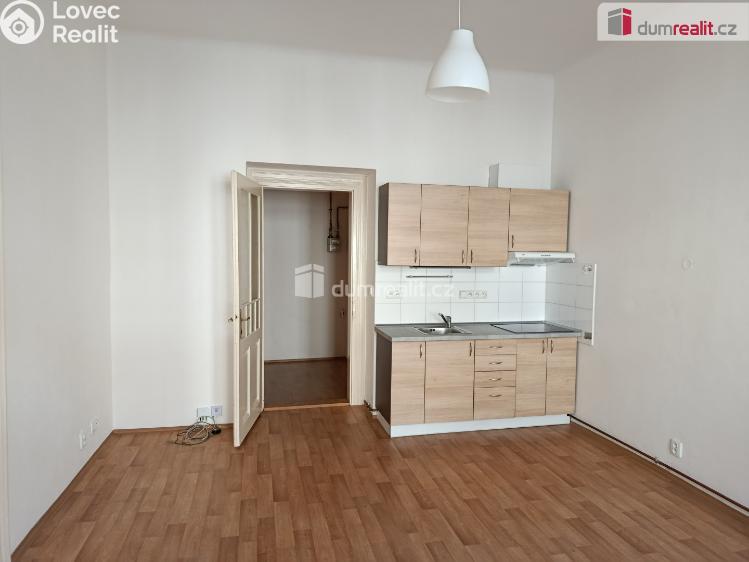 Pronájem bytu 1+1 Praha 10, Na spojce č. 12
