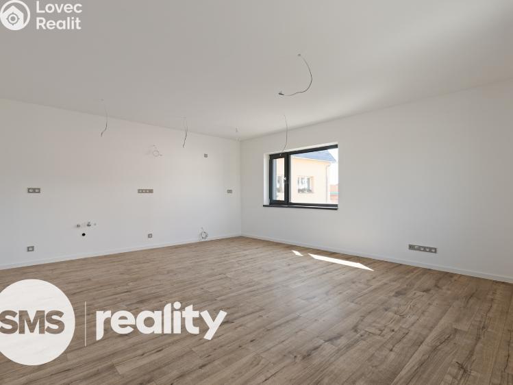 Prodej bytu 3+KK Otice, Hlavní č. 7