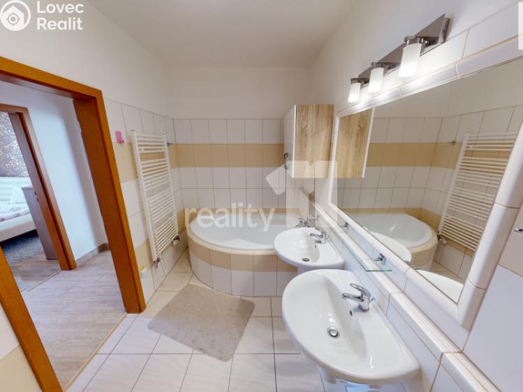 Pronájem bytu 4+KK Pelhřimov, Dolnokubínská č. 8