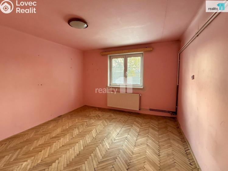 Prodej bytu 2+1 Radnice, Sídliště č. 6