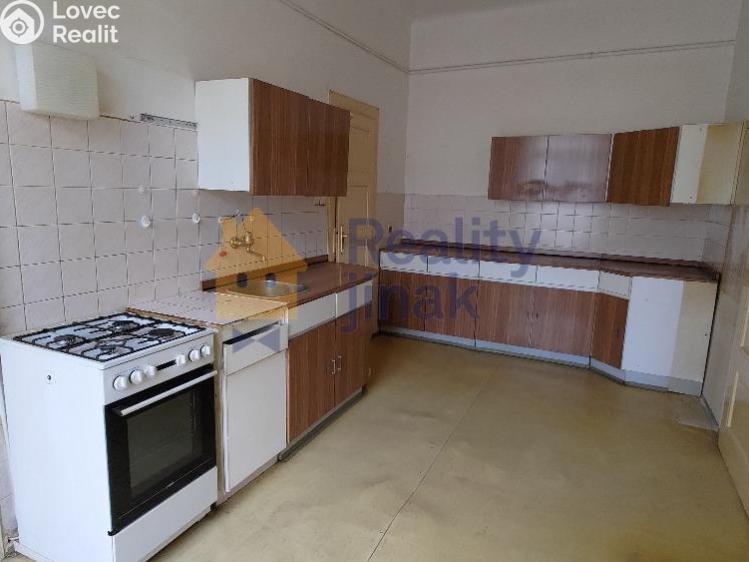 Prodej bytu 2+1 Praha, Verdunská 534/4 č. 13