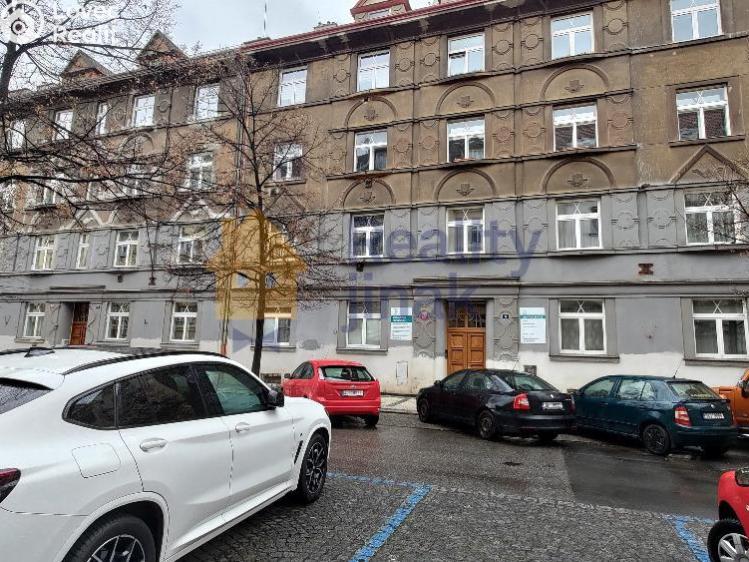 Prodej bytu 2+1 Praha, Verdunská 534/4 č. 23