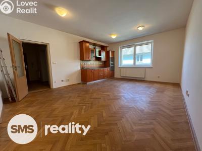 Rent apartment 2+KK Opava, Pekařská č. 4