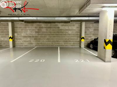 Prodej garážového stání Praha 10, Kardausova č. 4