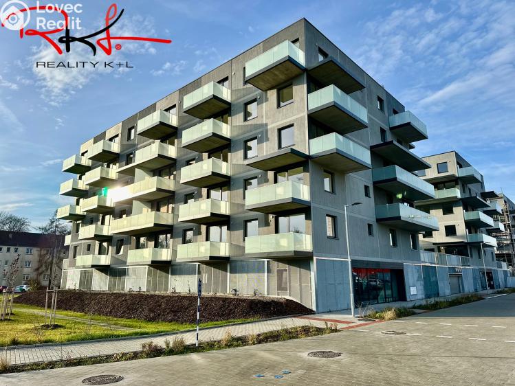 Продаж квартири 2+KK Praha, Čakovická č. 1