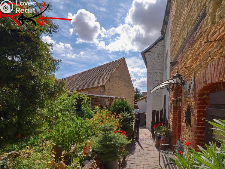 Sale family house Račiněves č. 13