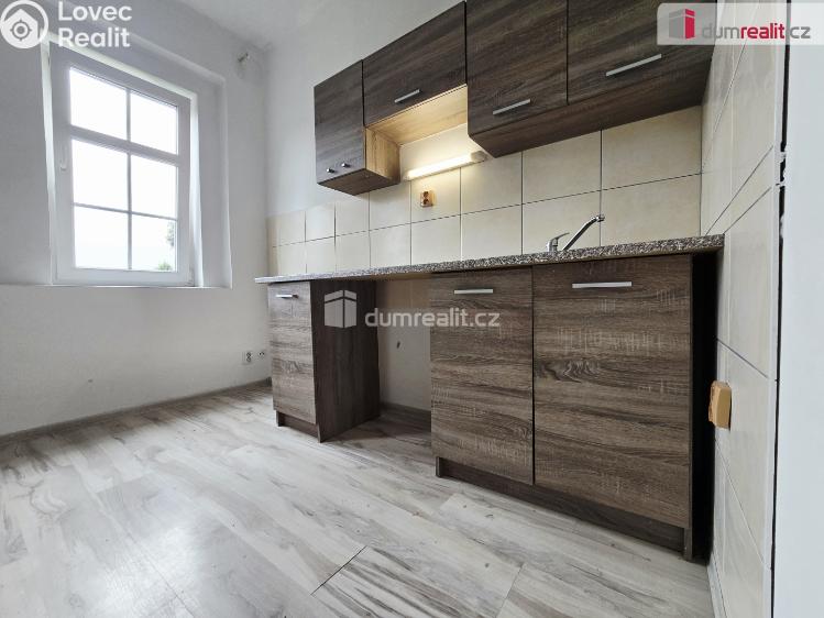 Pronájem bytu 2+KK Lužná, 9. května č. 11