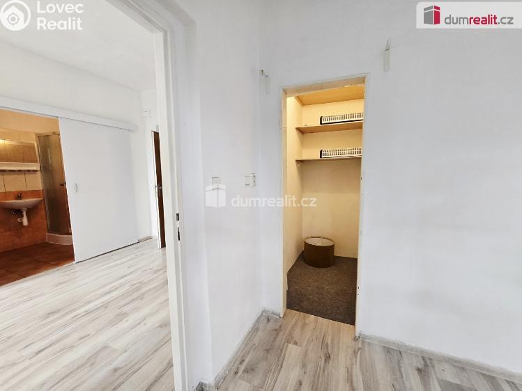 Pronájem bytu 2+KK Lužná, 9. května č. 18