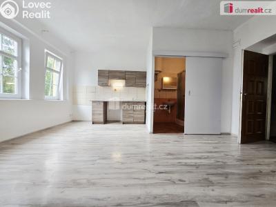 Pronájem bytu 2+KK Lužná, 9. května č. 3