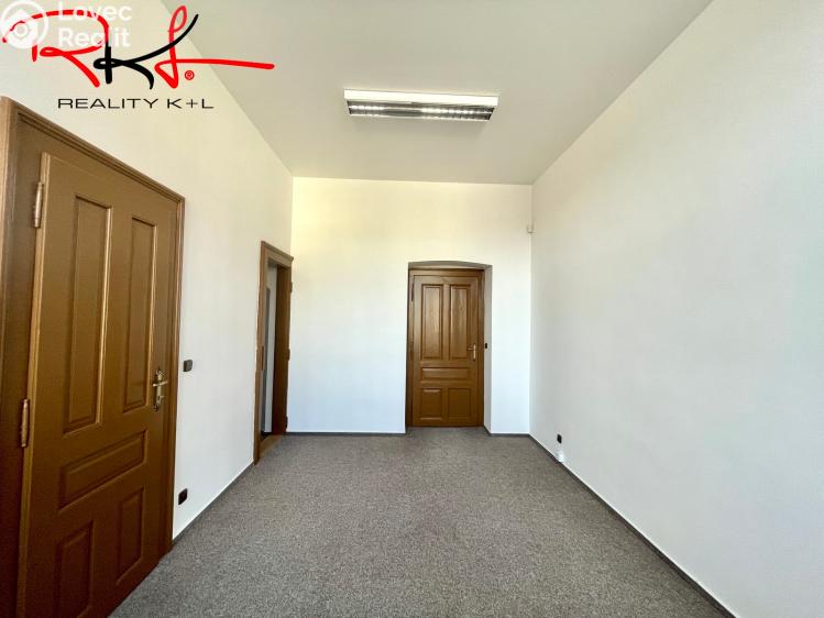 Pronájem obchodního prostoru Mladá Boleslav, Železná 45 č. 10