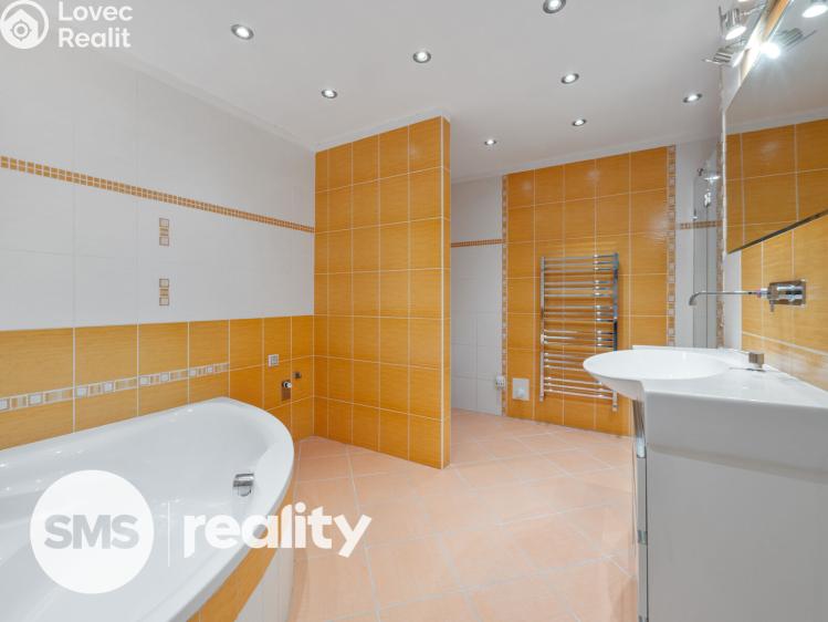 Prodej činžovního domu Židlochovice, Komenského 85 č. 12