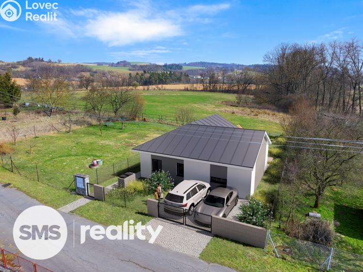 Prodej rodinného domu Jesenec č. 1