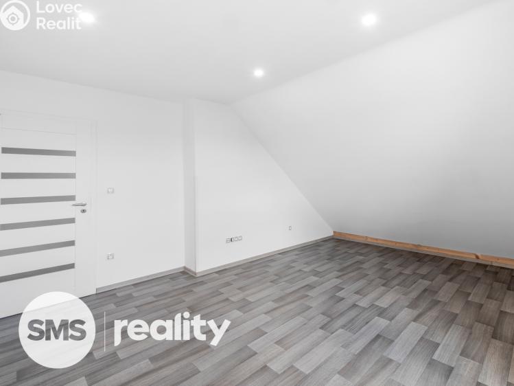 Pronájem bytu 4+KK Trnava č. 5